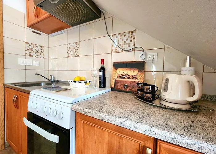 Iva Apartment *